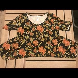 EUC Super Soft Lularoe Perfect T